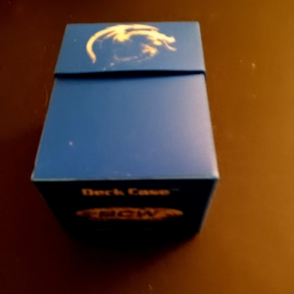 blue plastic deck bcw holder